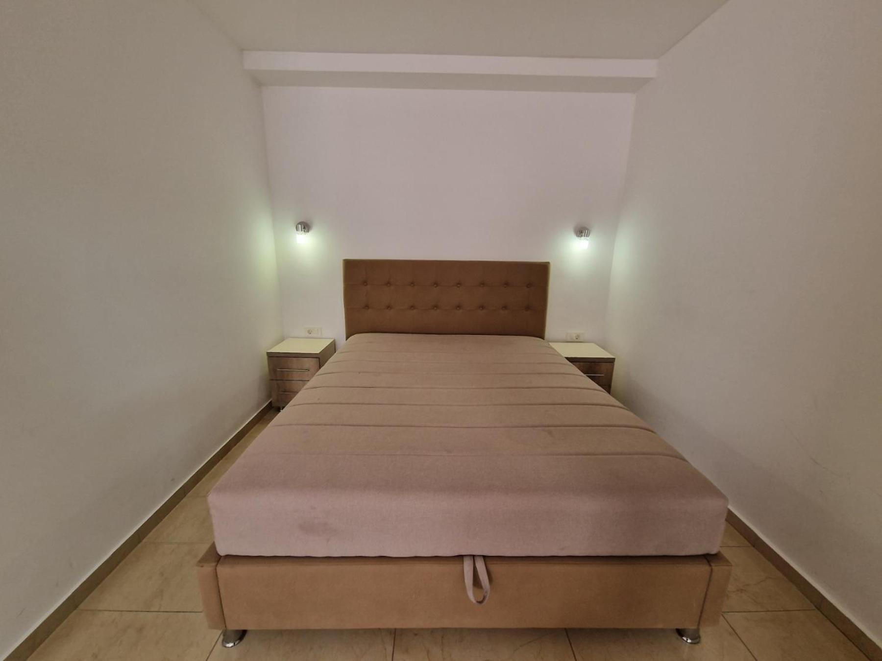 Tondo Tivat Exterior foto