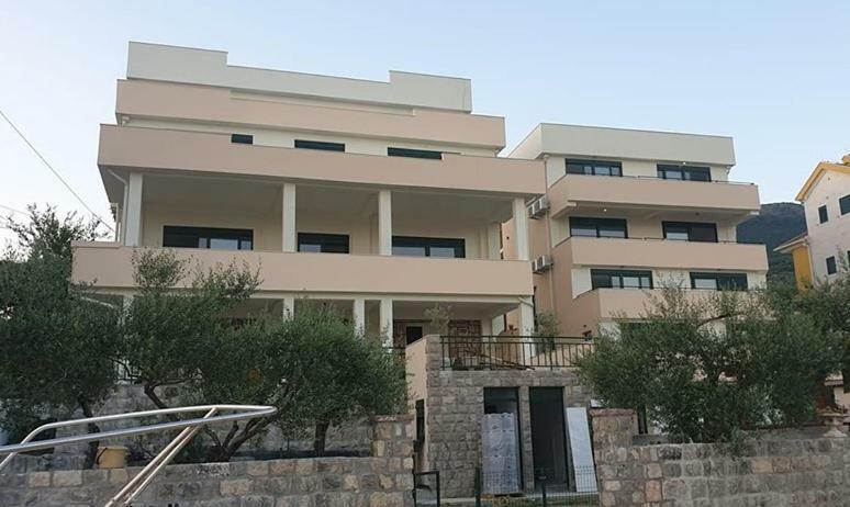 Tondo Tivat Exterior foto