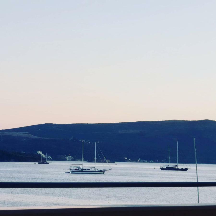 Tondo Tivat Exterior foto