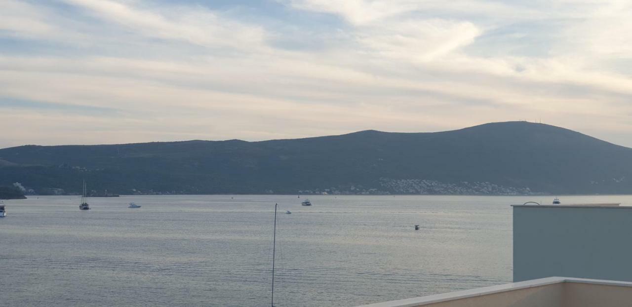 Tondo Tivat Exterior foto