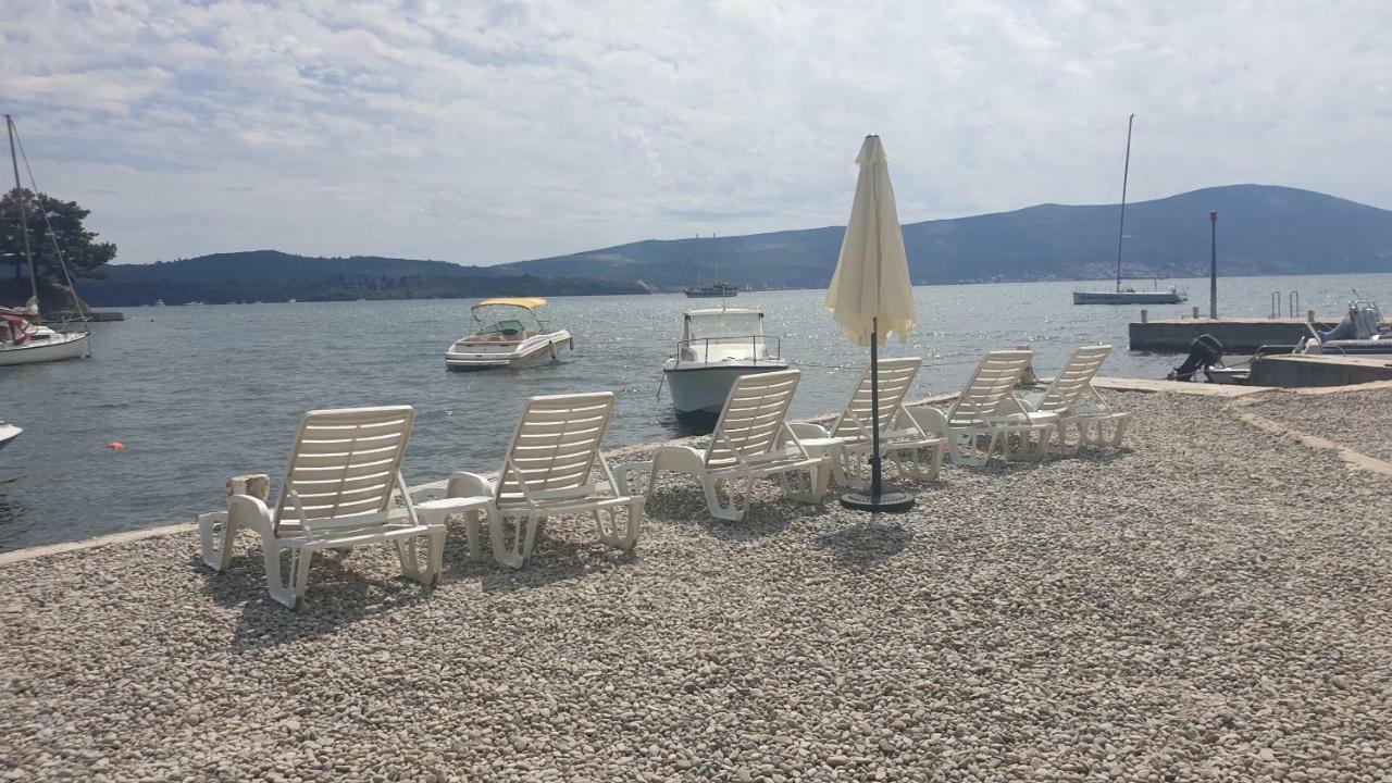 Tondo Tivat Exterior foto