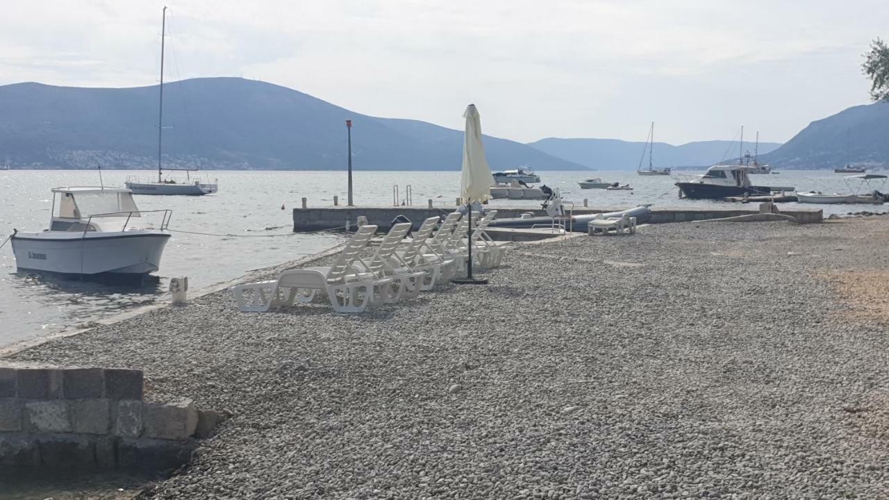 Tondo Tivat Exterior foto